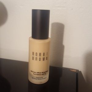 Bobbi Brown Foundation Warm Ivory